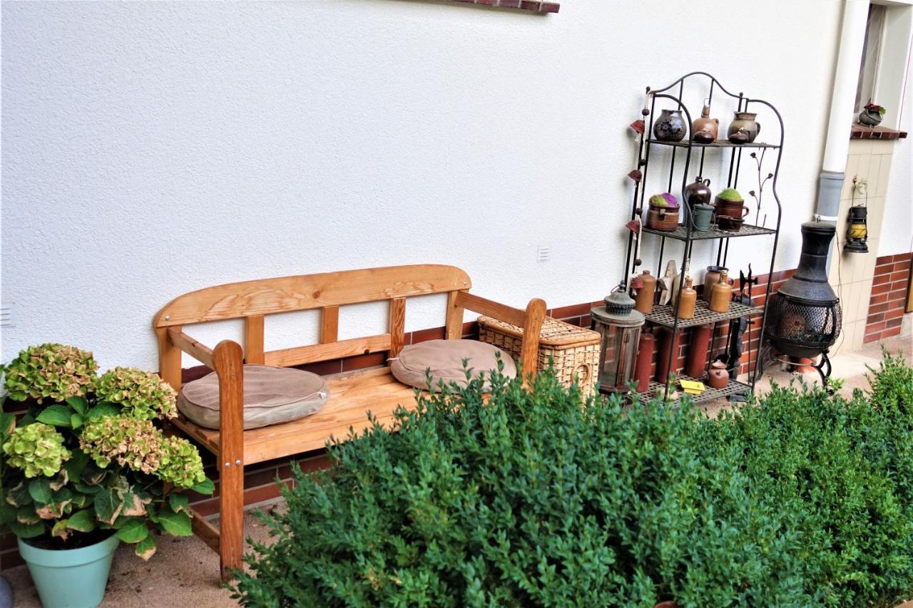 Ferienwohnung-M8 Im Schoenen Werratal Jestadt Exterior foto